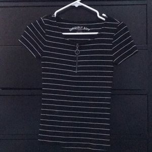 short sleeve tee